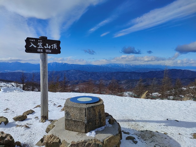 12本爪アイゼンで登る 雪山登山 入笠山｜モンベル